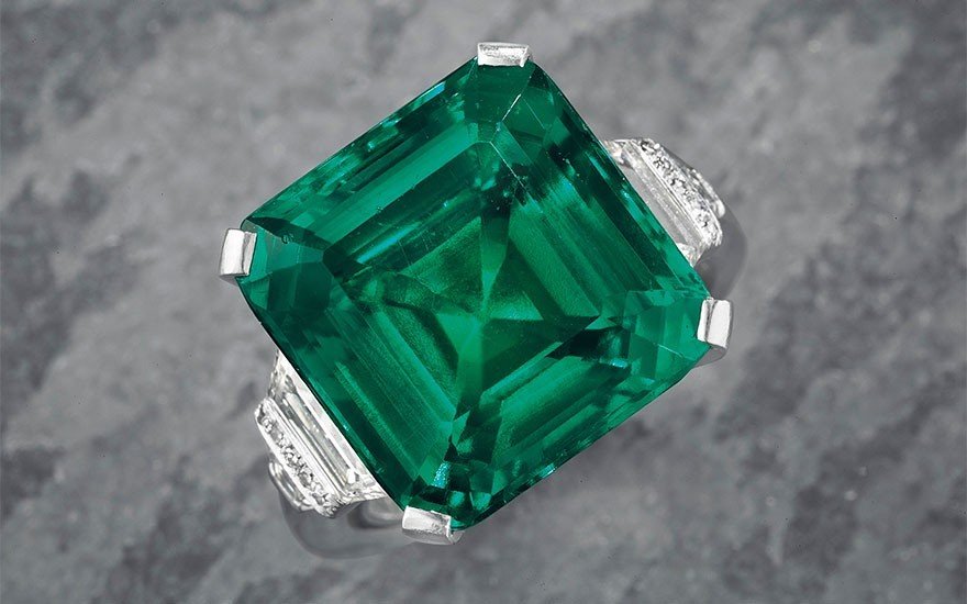 ngọc lục bảo Rockefeller