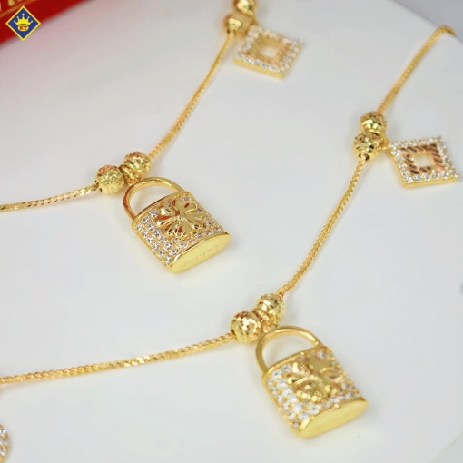 Lắc Tay Nữ KTJ033
