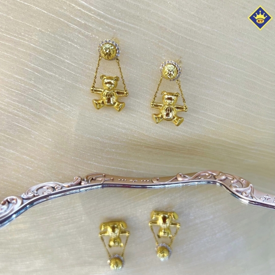 Bông Tai Con Gấu KTJ050