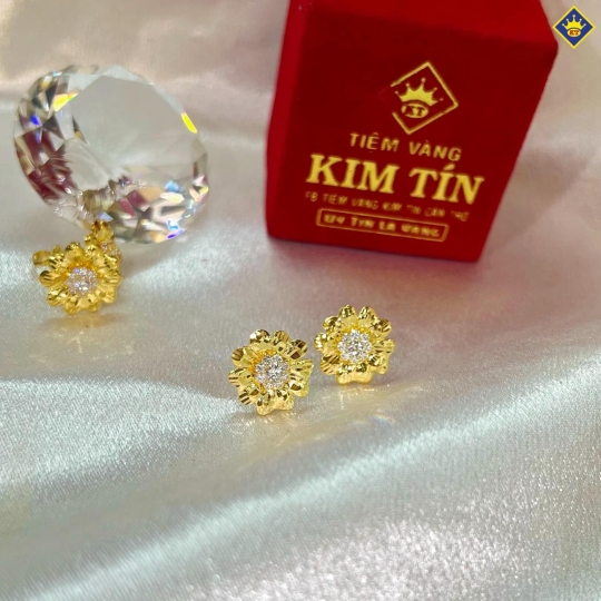 Bông Tai Nữ Vàng 610 KTJ0148