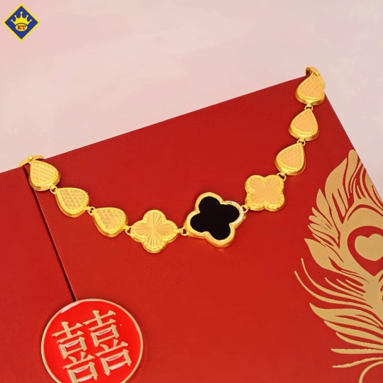 Lắc Cỏ 4 Lá Vàng 983 KTJ227
