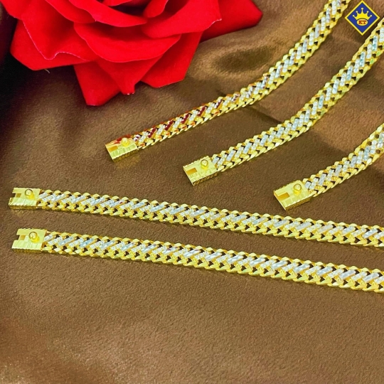 Lắc Tay Nữ Vàng 610 KTJ045